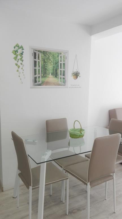 Apartamento Jardin De Ayora 瓦伦西亚 外观 照片
